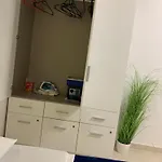 Pero 2 *