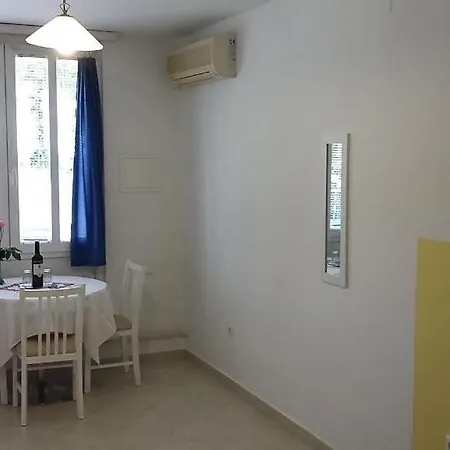 Pero 2 *